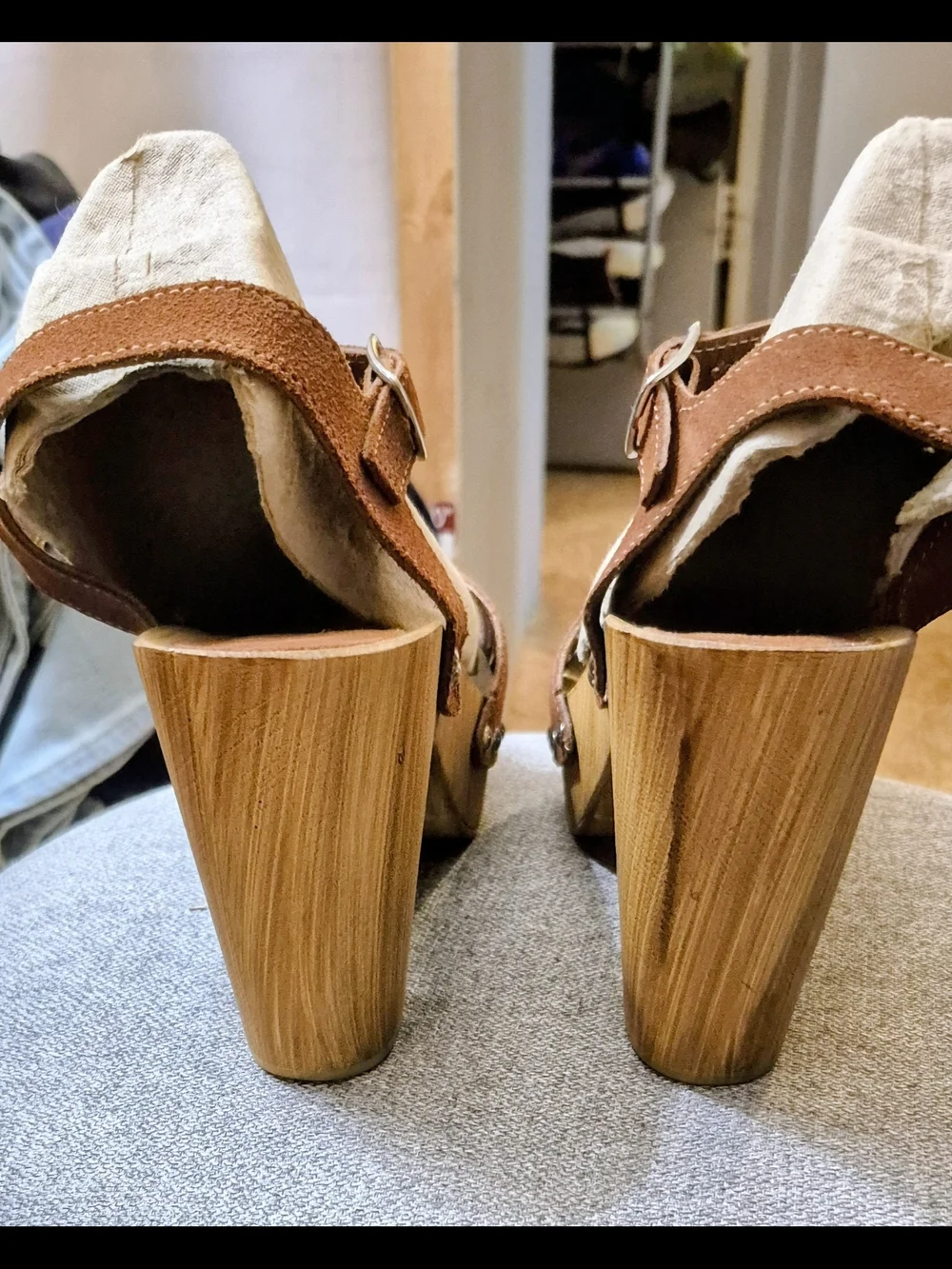Charles David Dakota Suede Platform Sandals with Wood Heel